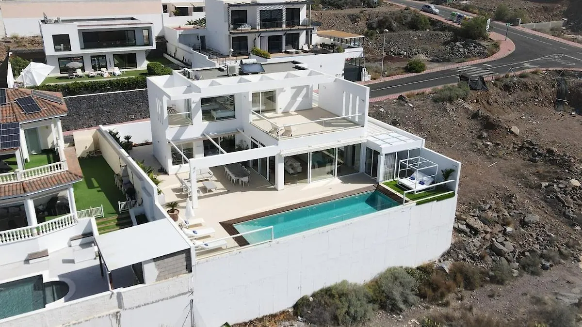 אדחה Gs Luxury Navarra Sunset, Luxury Villa With Pool And Sea Views