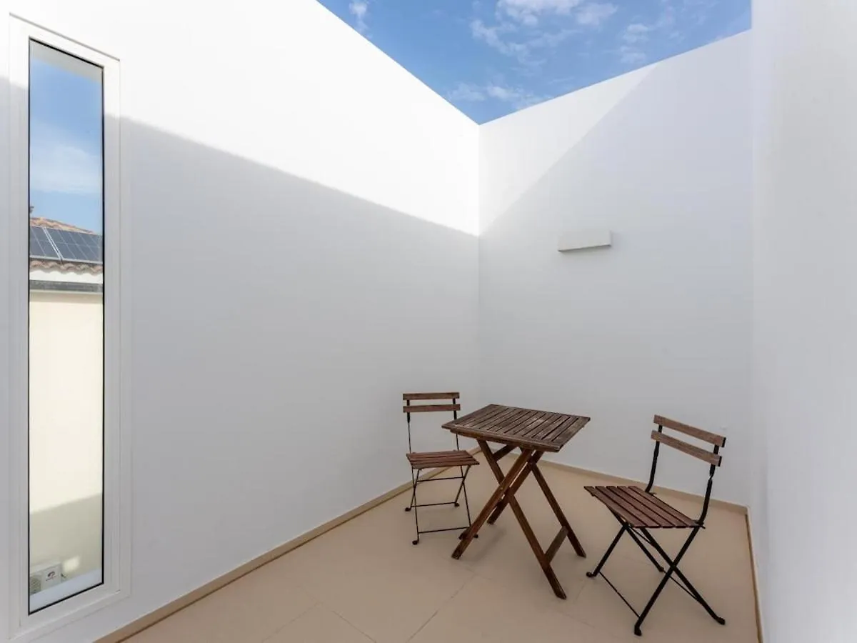 אדחה Gs Luxury Navarra Sunset, Luxury Villa With Pool And Sea Views