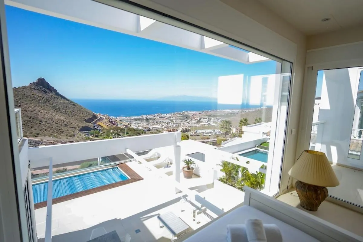 אדחה Gs Luxury Navarra Sunset, Luxury Villa With Pool And Sea Views