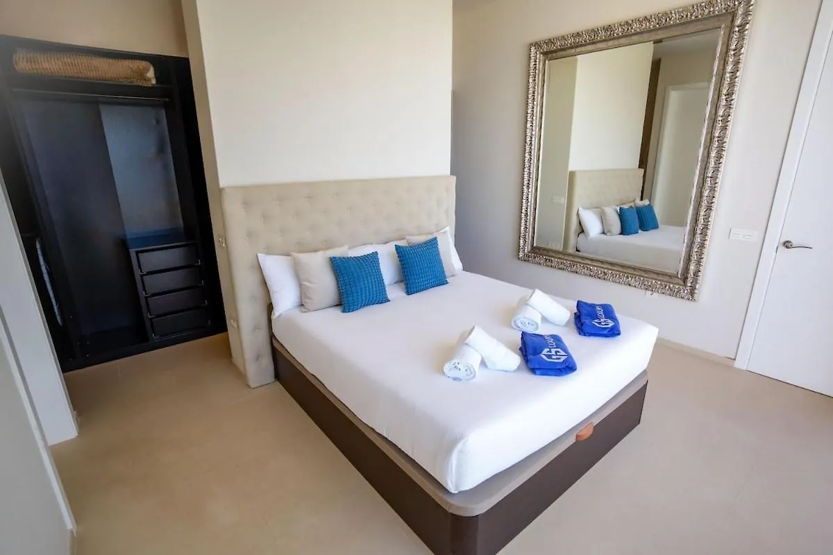 אדחה Gs Luxury Navarra Sunset, Luxury Villa With Pool And Sea Views