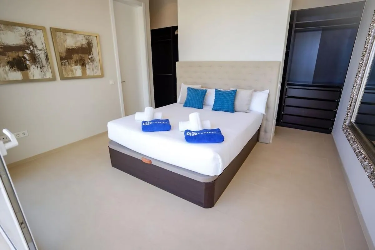 אדחה Gs Luxury Navarra Sunset, Luxury Villa With Pool And Sea Views