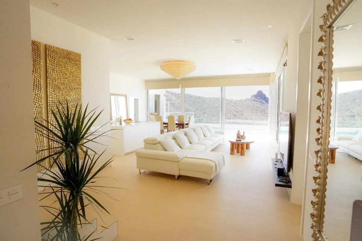 אדחה Gs Luxury Navarra Sunset, Luxury Villa With Pool And Sea Views